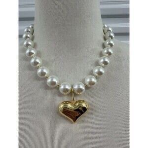 Chunky Faux Pearl Necklace with Gold Heart Pendant